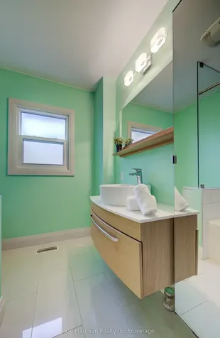 298 Bruce Street Woodstock ON N4S 2G4