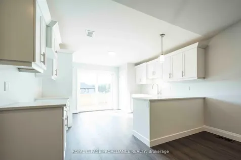 16 Clayton John Avenue Brighton ON K0K 1H0