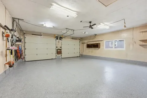 24 River Road Brantford ON N3R 0C1