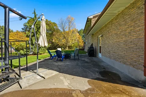 24 River Road Brantford ON N3R 0C1