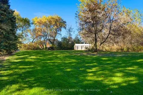 24 River Road Brantford ON N3R 0C1