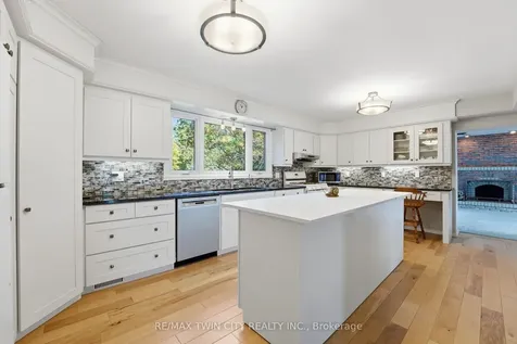 24 River Road Brantford ON N3R 0C1