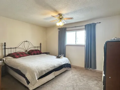 470 Mcphail Street North Bay ON P1B 5Y8
