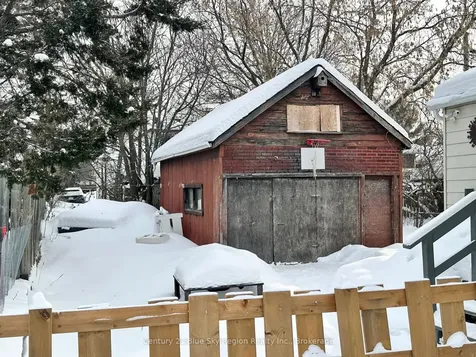 470 Mcphail Street North Bay ON P1B 5Y8