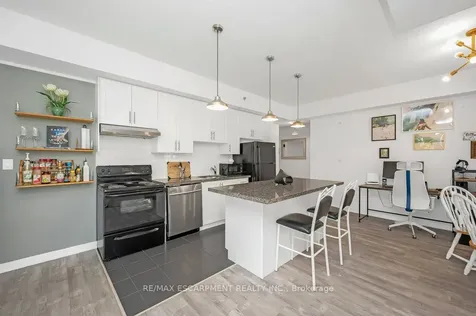 90 Charlton Avenue W Hamilton ON L8P 0B4