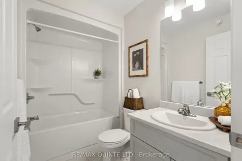 12 Otonabee Street Belleville ON K8N 0T3