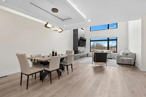 832 Windermere Drive Kingston ON K7P 0N5