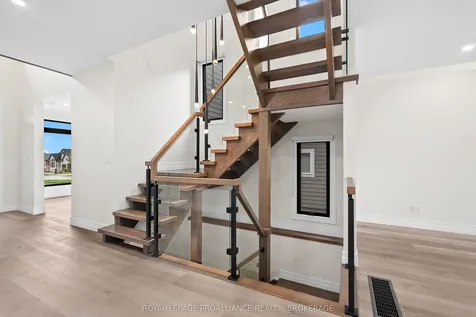 832 Windermere Drive Kingston ON K7P 0N5
