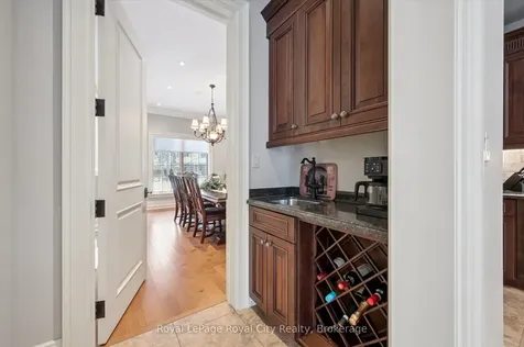 63 Metcalfe Street Guelph ON N1E 4X7