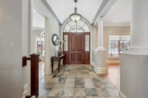 63 Metcalfe Street Guelph ON N1E 4X7