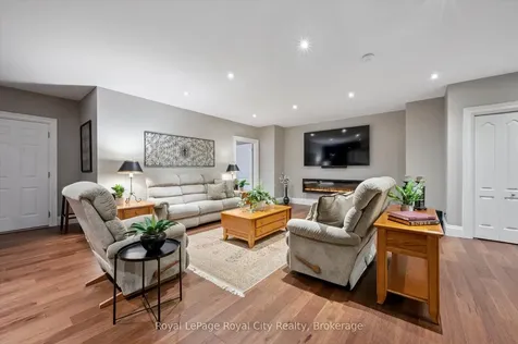 63 Metcalfe Street Guelph ON N1E 4X7