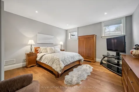 63 Metcalfe Street Guelph ON N1E 4X7