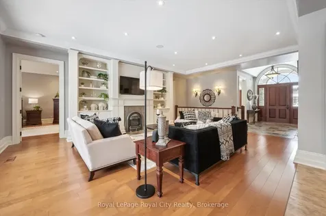 63 Metcalfe Street Guelph ON N1E 4X7