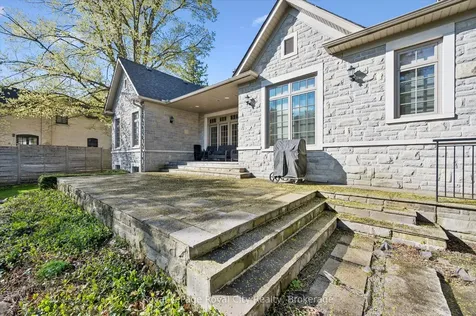 63 Metcalfe Street Guelph ON N1E 4X7