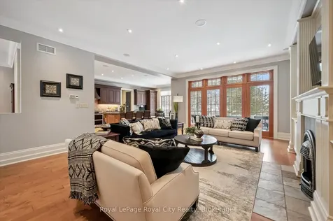 63 Metcalfe Street Guelph ON N1E 4X7