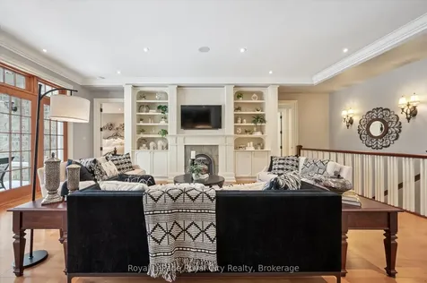 63 Metcalfe Street Guelph ON N1E 4X7
