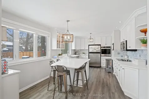 22 Briarfield Crescent St. Catharines ON L2T 3T5