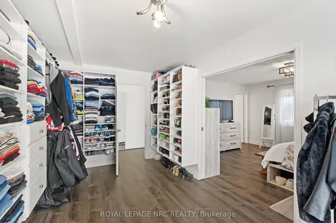 22 Briarfield Crescent St. Catharines ON L2T 3T5