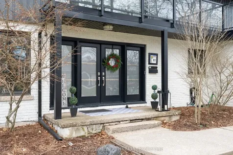 22 Briarfield Crescent St. Catharines ON L2T 3T5