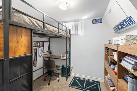 22 Briarfield Crescent St. Catharines ON L2T 3T5