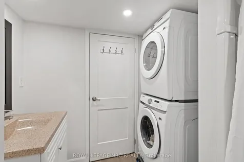 22 Briarfield Crescent St. Catharines ON L2T 3T5