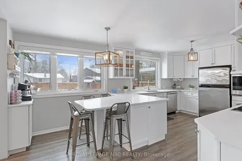 22 Briarfield Crescent St. Catharines ON L2T 3T5