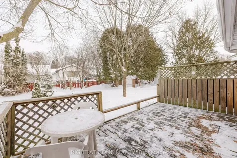 33 Harvest Crescent Belleville ON K8P 4M2