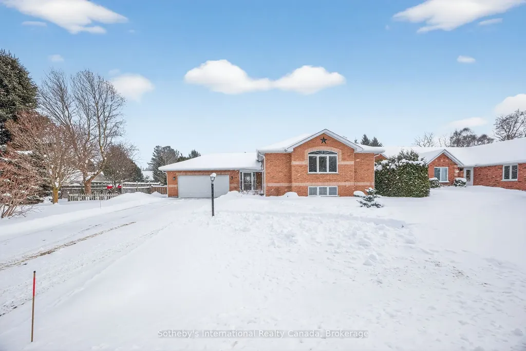 35 Elgin Street S Blue Mountains ON N0H 2P0