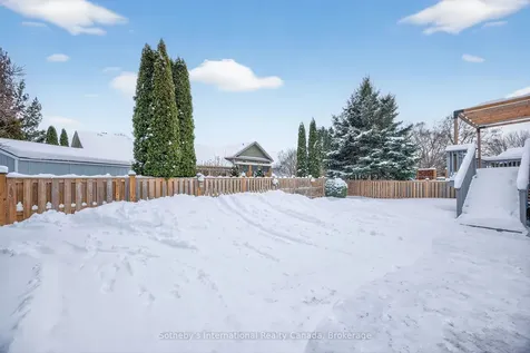 35 Elgin Street S Blue Mountains ON N0H 2P0