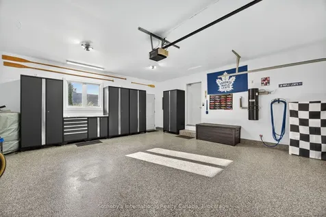 35 Elgin Street S Blue Mountains ON N0H 2P0