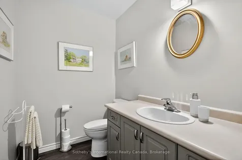 35 Elgin Street S Blue Mountains ON N0H 2P0