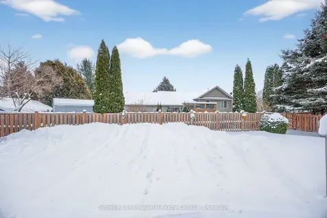 35 Elgin Street S Blue Mountains ON N0H 2P0