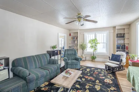 413 Ellis Avenue Brant ON N3R 0B8