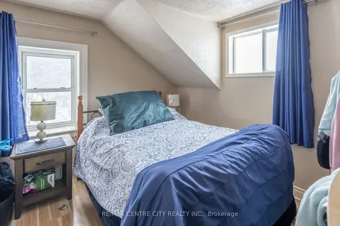 413 Ellis Avenue Brant ON N3R 0B8