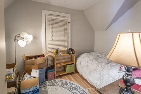 413 Ellis Avenue Brant ON N3R 0B8