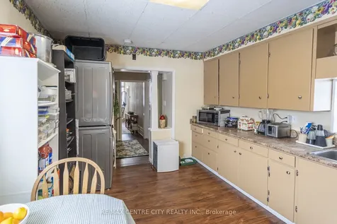 413 Ellis Avenue Brant ON N3R 0B8