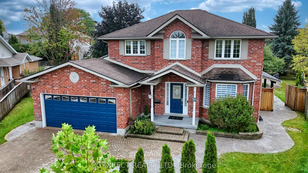 32 Elsley Court Guelph ON N1C 1C8