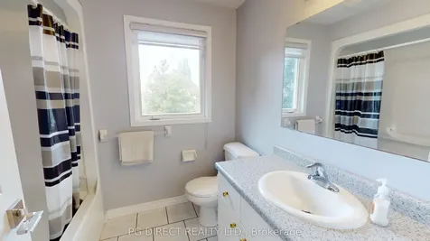 32 Elsley Court Guelph ON N1C 1C8