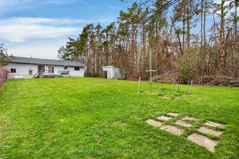 2330 Elm Tree Road Kawartha Lakes ON K0M 1E0