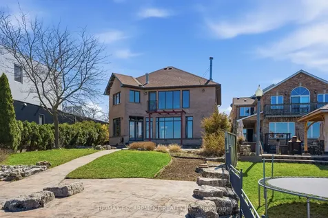 4 Lakeside Drive Hamilton ON L8E 5C1