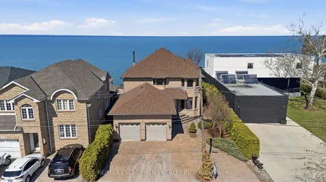 4 Lakeside Drive Hamilton ON L8E 5C1