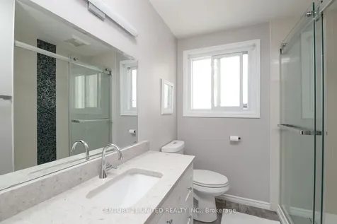 1002 Albany Court Peterborough ON K9J 1J2