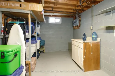 1002 Albany Court Peterborough ON K9J 1J2