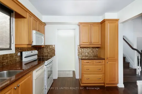 1002 Albany Court Peterborough ON K9J 1J2