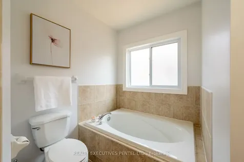 58 Baxter Place Port Hope ON L1A 4J6
