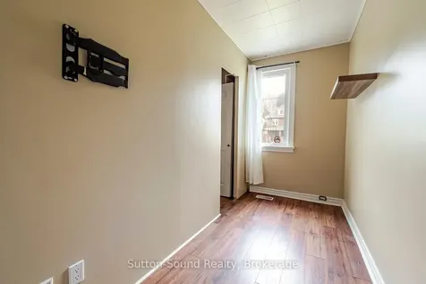 1139 4th Avenue W Owen Sound ON N4K 4W3