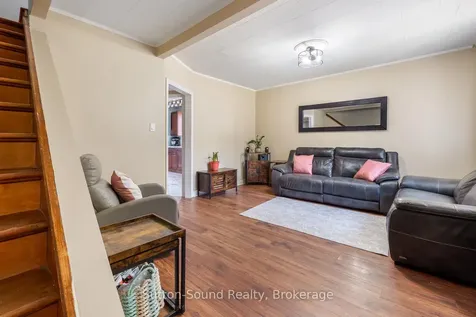 1139 4th Avenue W Owen Sound ON N4K 4W3
