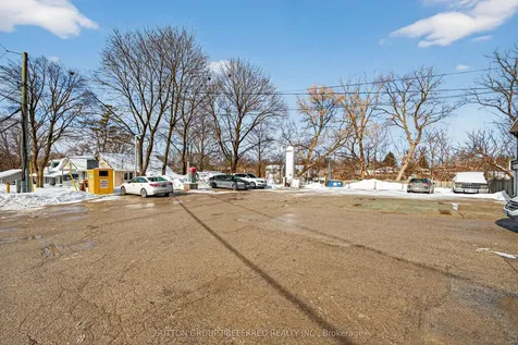 3922 Hamilton Road E Thames Centre ON N0L 1G2