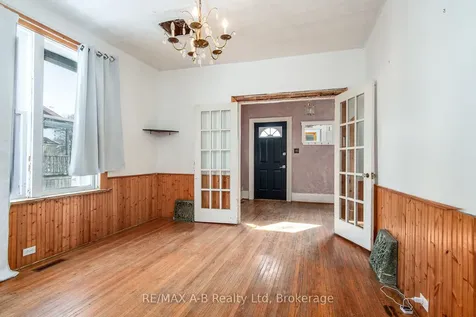 86 King Street Bluewater ON N0M 1X0