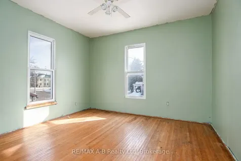 86 King Street Bluewater ON N0M 1X0